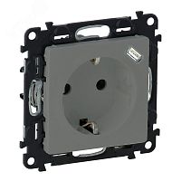 Valena LIFE.Розетка комбинированная 2К+З 16А ~250В со встроенным зарядным устройством USB C 1.5А 5В.С лицевой панелью.Алюминий | код 753335 | Legrand