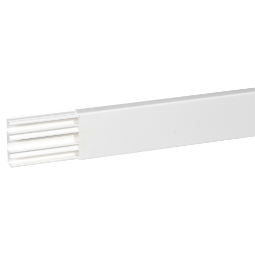 DLPlus Мини-плинтус пл.с/пер.75х20 | код 030033 | Legrand