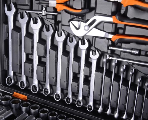 Набор инструментов 1/2дюйм 1/4дюйм CrV в кейсе 151 предмет Вихрь 73/6/7/9 фото 5 Набор инструментов 1/2дюйм 1/4дюйм CrV в кейсе 151 предмет Вихрь 73/6/7/9 фото 5