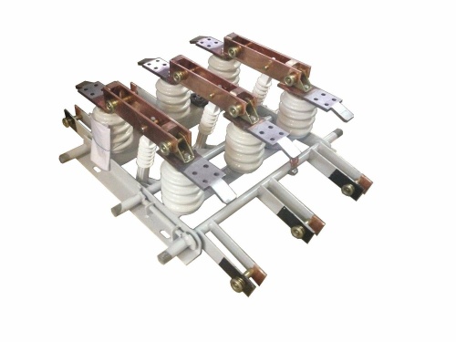 Разъединитель РВЗ-10/1000-III в комплекте с приводами ПР-10Б, вилками ВГ,ВПУ | код 7996438 | ЗАВОД ИНТЕГРАЛ