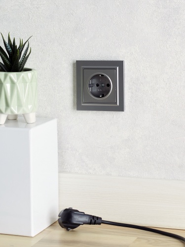 BRITE Рамка 1-местная РУ-1-БрС сталь | код BR-M12-K46 | IEK фото 2