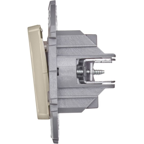 Выключатель трёхклавишный Inspiria 10АХ 250В винтовые зажимы - слоновая кость | код 673541 | Legrand фото 6 Выключатель трёхклавишный Inspiria 10АХ 250В винтовые зажимы - слоновая кость | код 673541 | Legrand фото 6