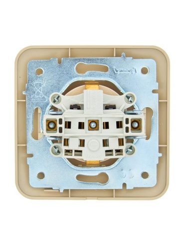 Розетка 1-м СП ASTI 16А IP20 с заземл. защ. шторки термопласт в сборе крем. LEZARD 7081-0303-124B фото 2
