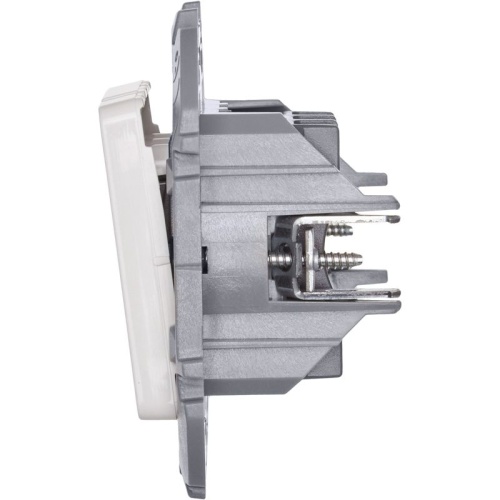 Выключатель трёхклавишный Inspiria 10АХ 250В винтовые зажимы - белый | код 673540 | Legrand Выключатель трёхклавишный Inspiria 10АХ 250В винтовые зажимы - белый | код 673540 | Legrand