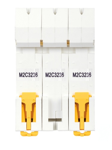 ARMAT Автоматический выключатель M06N 3P C 32А | код AR-M06N-3-C032 | IEK  фото 9