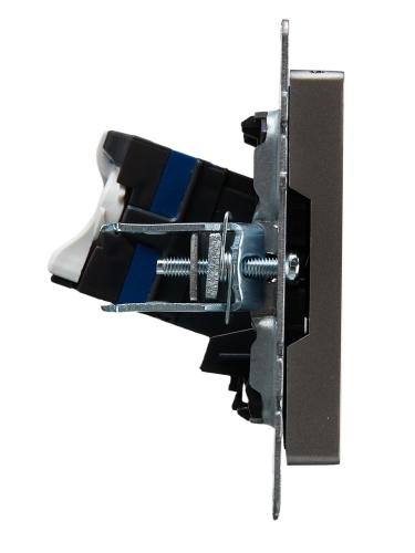 Розетка компьютерная СП RJ45 кат.6 BRITE РК11-БрС сталь | код BR-K10-2-K46 | IEK фото 5 Розетка компьютерная СП RJ45 кат.6 BRITE РК11-БрС сталь | код BR-K10-2-K46 | IEK фото 5