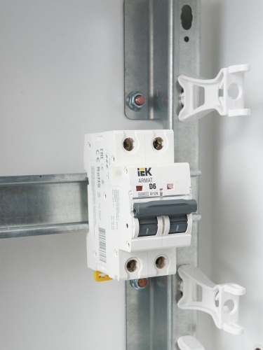 ARMAT Автоматический выключатель M10N 2P D 6А | код AR-M10N-2-D006 | IEK  фото 6