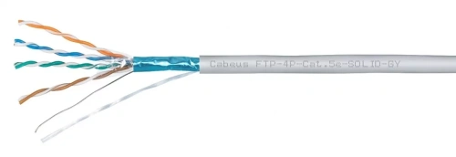 Витая пара экранированная FTP (F/UTP). категория 5e. 4 пары (24 AWG). одножильный. экран - фольга. для внешней прокладки (+75 C -40 C). LSZH-UV (305 м) | код FTP-4P-Cat.5e-SOLID-OUT-LSZH-UV | Cabeus