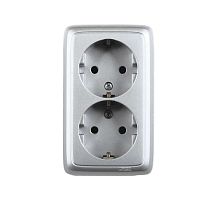 Розетка двойная наружная с заземлением со шторками с изоляционной пластиной серебро | код РА16-154-06 | HEGEL