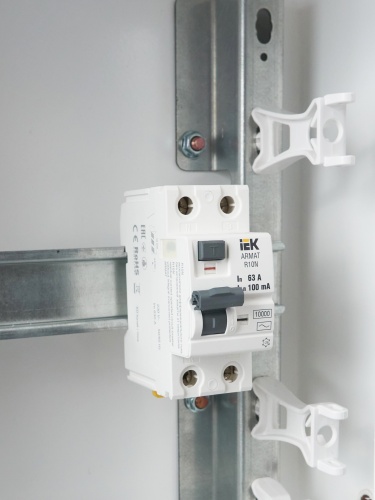 ARMAT Выключатель дифференциального тока R10N 2P 63А 100мА тип AC | код AR-R10N-2-063C100 | IEK фото 4