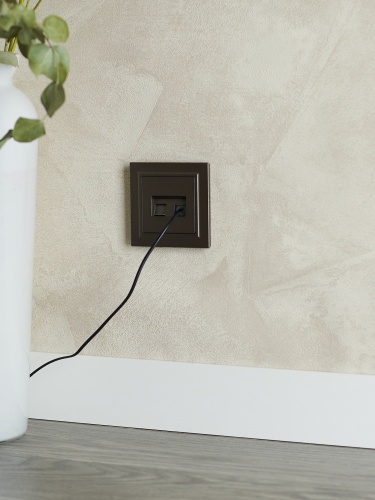 BRITE Розетка компьютерная двойная RJ45 кат.5E РК10-2-БрТБ темная бронза | код BR-K20-1-K45 | IEK фото 3