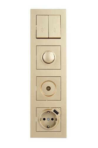 VESNA Рамка 4-ая вертикальная б/вст золото | код 742-3600-154 | LEZARD фото 4