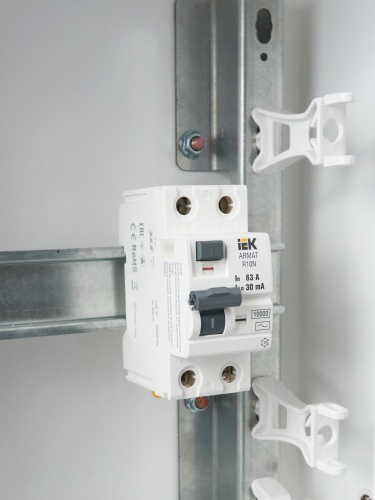 ARMAT Выключатель дифференциального тока R10N 2P 63А 30мА тип AC | код AR-R10N-2-063C030 | IEK фото 6 ARMAT Выключатель дифференциального тока R10N 2P 63А 30мА тип AC | код AR-R10N-2-063C030 | IEK фото 6
