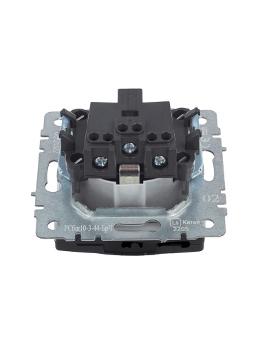 BRITE Розетка 1-местная с заземлением с защитными шторками и крышкой 16А IP44 РСбш10-3-44-БрЧ черный | код BR-R16-16-44-K02 | IEK фото 3