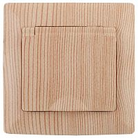 Розетка Intro Solo 4-203-11 с заземлением 2P+E Schuko с крышкой, 16А-250В, IP20, СУ, сосна | код Б0053665 | ЭРА