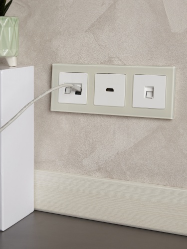 BRITE Розетка HDMI РHDMI-0-БрБ белый | код BR-H10-K01 | IEK фото 2