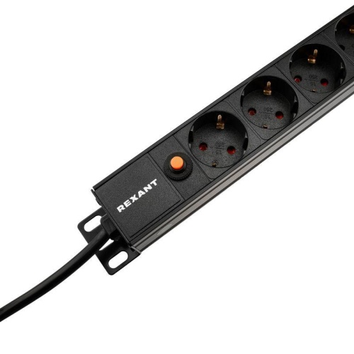 Блок распределения питания для 19дюйм шкафов; вертикал.; 13 розеток СЕЕ 7/4; 16А; фильтр; без выключателя; вилка СЕЕ 7/7; шнур 2м; корпус алюм. Rexant 04-0205-2 фото 3 Блок распределения питания для 19дюйм шкафов; вертикал.; 13 розеток СЕЕ 7/4; 16А; фильтр; без выключателя; вилка СЕЕ 7/7; шнур 2м; корпус алюм. Rexant 04-0205-2 фото 3