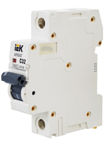 ARMAT Автоматический выключатель M10N 1P C 32А | код AR-M10N-1-C032 | IEK  фото 4