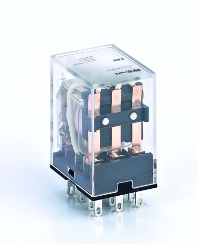 Реле промежуточное ПР-102 5А 230В AC 3 конт. с LED-индикацией | код. 23883DEK | DEKraft