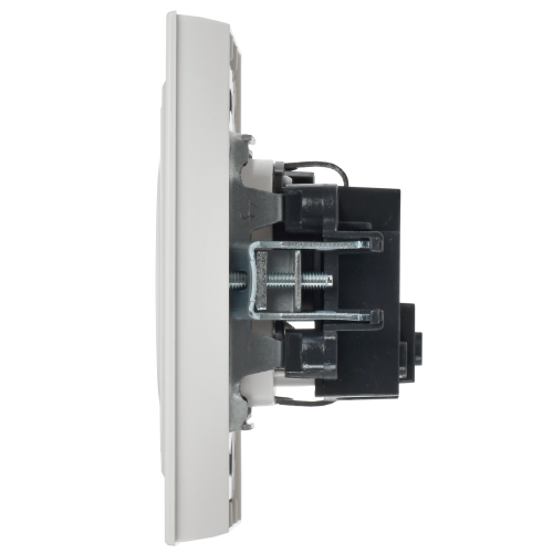 BRITE Розетка 1-местная с заземлением с защитными шторками 16А в сборе РСР14-1-0-БрБ белый | код BR-R14-16-K01-F | IEK фото 2