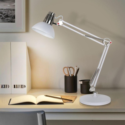 Светильник KD-431A С71 настол. Berlin 1хE27 40Вт 230В бел.+хром Camelion 13088 Светильник KD-431A С71 настол. Berlin 1хE27 40Вт 230В бел.+хром Camelion 13088