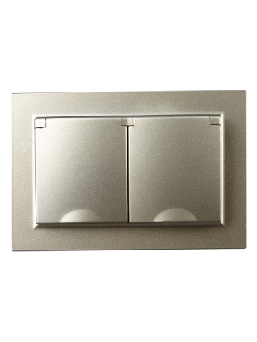 BRITE Розетка 2-местная с заземлением с защитными шторками и крышкой 16А в сборе IP44 РСбш12-3-44-БрШ шампань | код BR-R26-16-44-K37-F | IEK фото 4