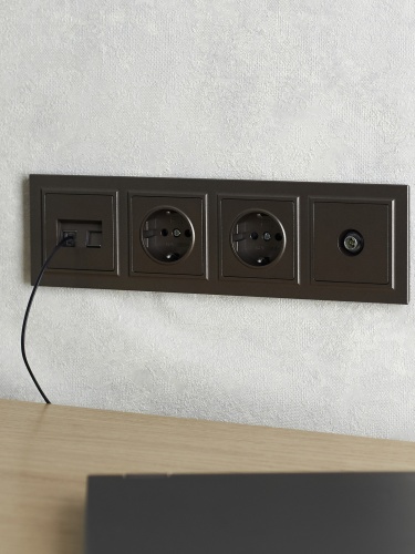 BRITE Рамка 4-местная РУ-4-БрТБ темная бронза | код BR-M42-K45 | IEK фото 6