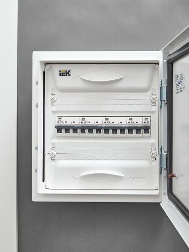 ARMAT Автоматический выключатель M06N 3P B 32А | код AR-M06N-3-B032 | IEK фото 5 ARMAT Автоматический выключатель M06N 3P B 32А | код AR-M06N-3-B032 | IEK фото 5