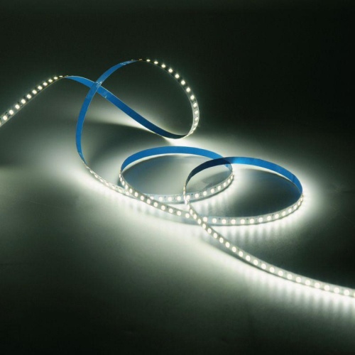 Лента светодиодная LED 2835/120-SMD 12 Вт/м 1200 лм/м 3000К DC 12В IP65 8мм комплект лента и драйвер (блистер 5м) Basic Gauss | код BT070 | Gauss фото 2 Лента светодиодная LED 2835/120-SMD 12 Вт/м 1200 лм/м 3000К DC 12В IP65 8мм комплект лента и драйвер (блистер 5м) Basic Gauss | код BT070 | Gauss фото 2