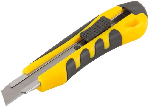 Нож технический 18мм усиленный прорезиненный FIT 10252