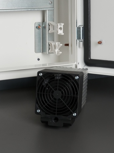 Обогреватель на DIN-рейку (встроенный вентилятор) 250Вт IP20 | код YCE-HGL-250-20 | IEK фото 4