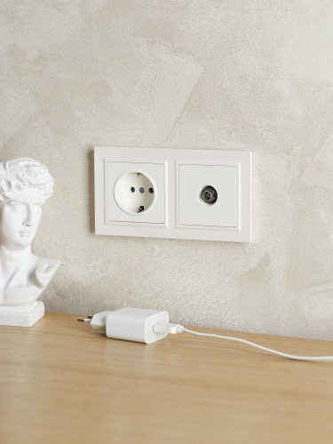 BRITE Рамка 2-местная IP44 РУ-2-БрЖ-44 жемчуг | код BR-M22-44-K36 | IEK фото 4