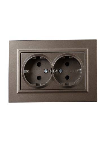 BRITE Розетка 2-местная с заземлением с защитными шторками 16А в сборе РСш12-3-БрТБ темная бронза | код BR-R24-16-K45-F | IEK фото 4