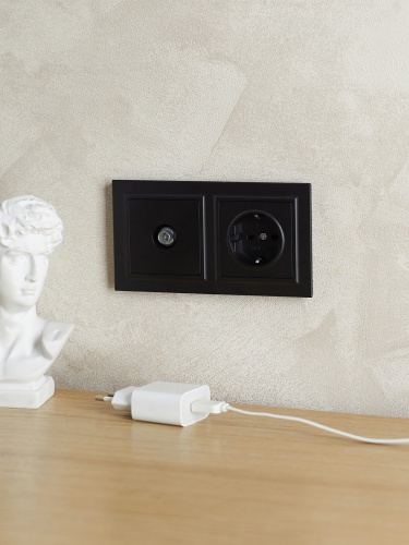 BRITE Рамка 2-местная РУ-2-БрЧ черный | код BR-M22-K02 | IEK фото 3