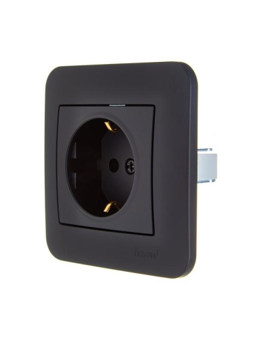 Розетка 1-м СП ASTI 16А IP20 с заземл. термопласт в сборе черн. бархат. LEZARD 7081-4242-122B фото 3