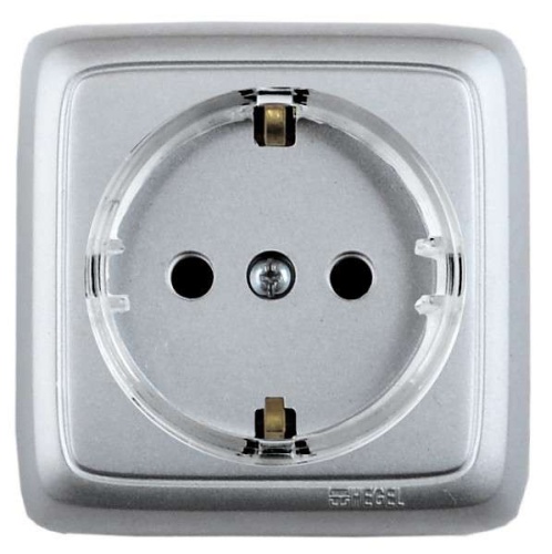 Розетка наружная с заземлением с изоляционной пластиной со шторками (стакан) серебро | код РА16-174-06 | HEGEL