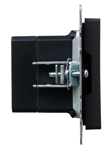 Розетка BRITE USB A+A 3.1А РЮ10-1-БрГ графит | код BR-U21-D31-K53 | IEK фото 5 Розетка BRITE USB A+A 3.1А РЮ10-1-БрГ графит | код BR-U21-D31-K53 | IEK фото 5