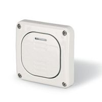 Переключатель встраиваемый проходной, 1P 10A/250V, с подсветкой, M95(95x95mm), IP66, серия PROTECTA | код 137.3211 | Scame